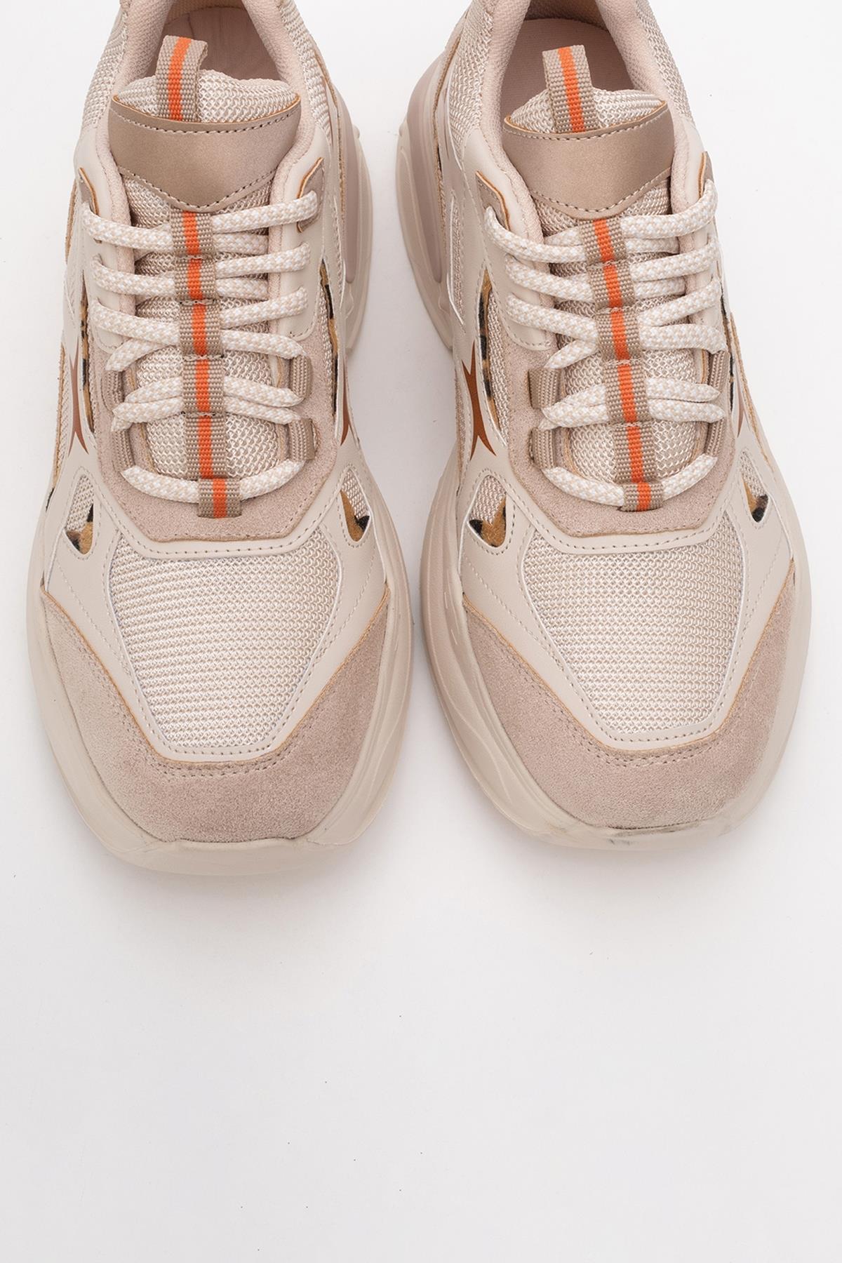 Marron - Beige Patterned Sneaker (Women) - Image 2