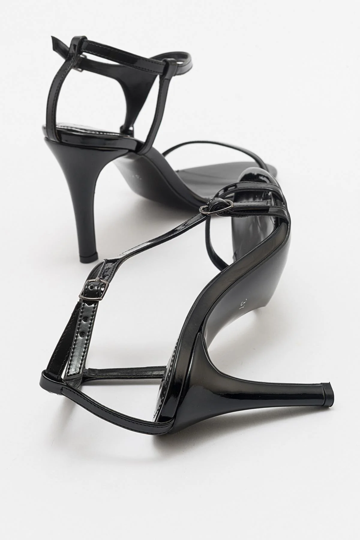 Molde - Black Patent Stiletto Heel Shoe (Women) - Image 3