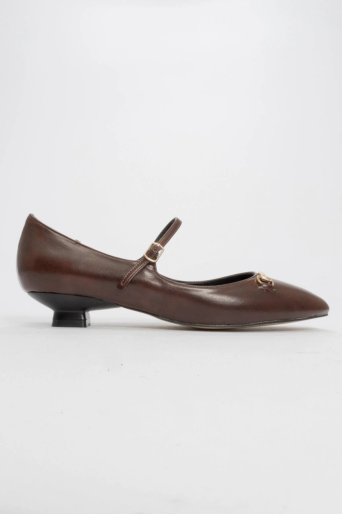 Ojen - Brown Low Heel Shoe (Women) - Image 4