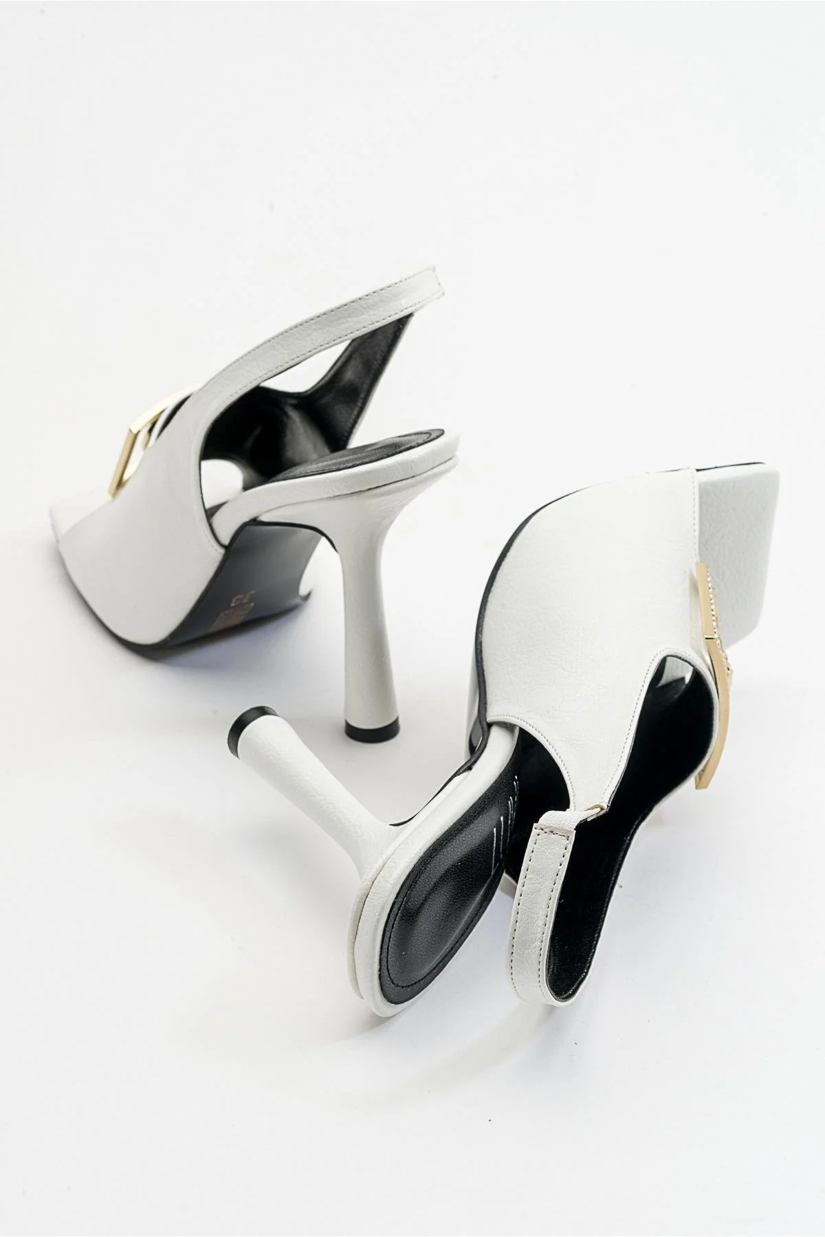 Olney - White Heeled Shoe (Women) - Image 4