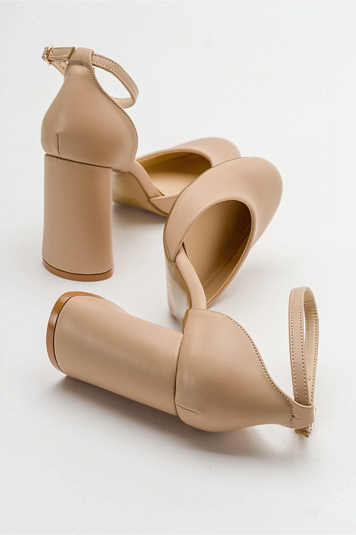 Oslo - Beige Heeled Shoe (Women) - Image 2