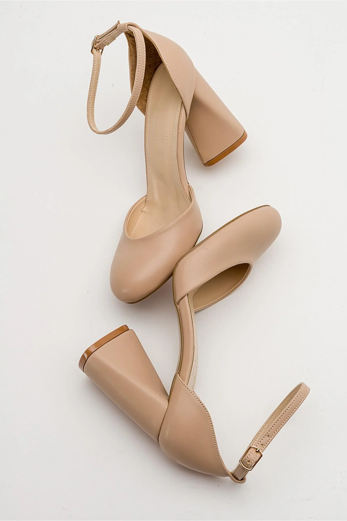 Oslo - Beige Heeled Shoe (Women) - Image 5