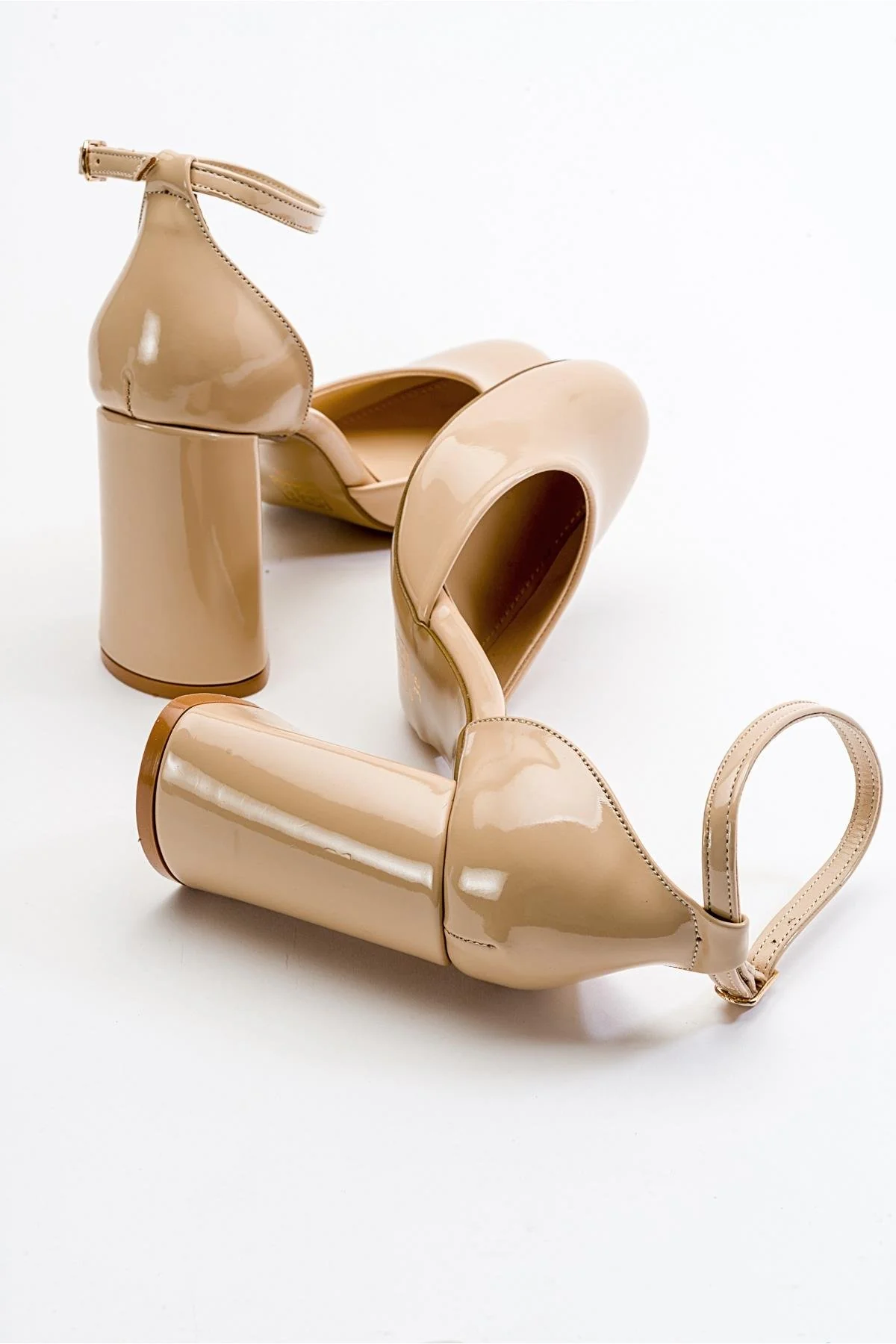 Oslo - Beige Heeled Shoe (Women) - Image 3