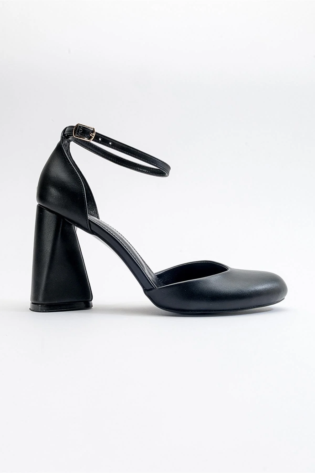 Oslo - Black Heeled Shoe (Women) - Image 6