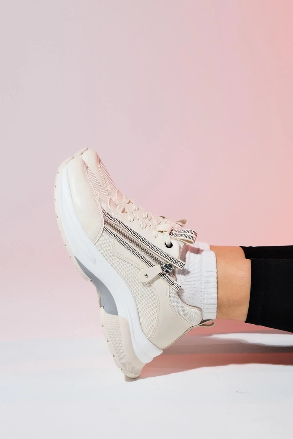 Oude - Ecru Zippered Platform Sneaker (Women) - Image 3