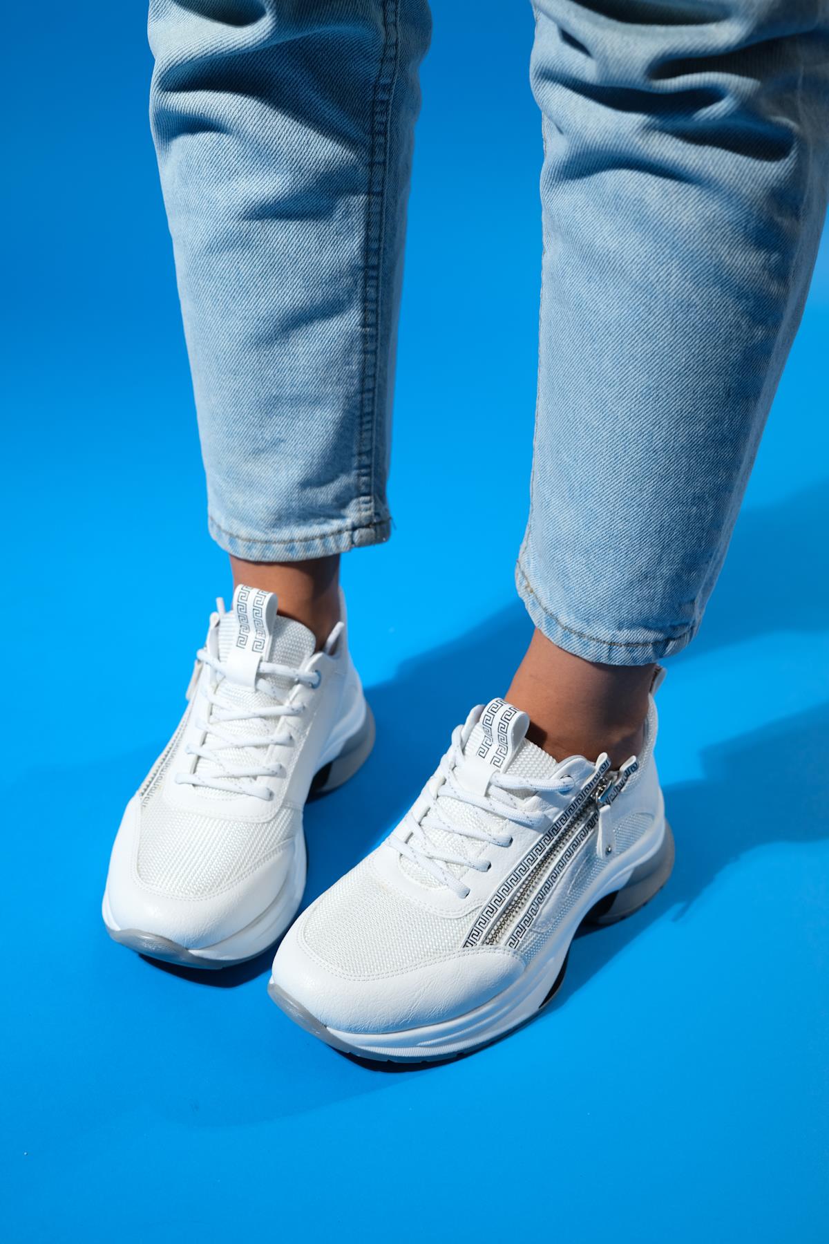 Oude - White Zip-Front Thick-Sole Sport Sneaker (Women) - Image 2