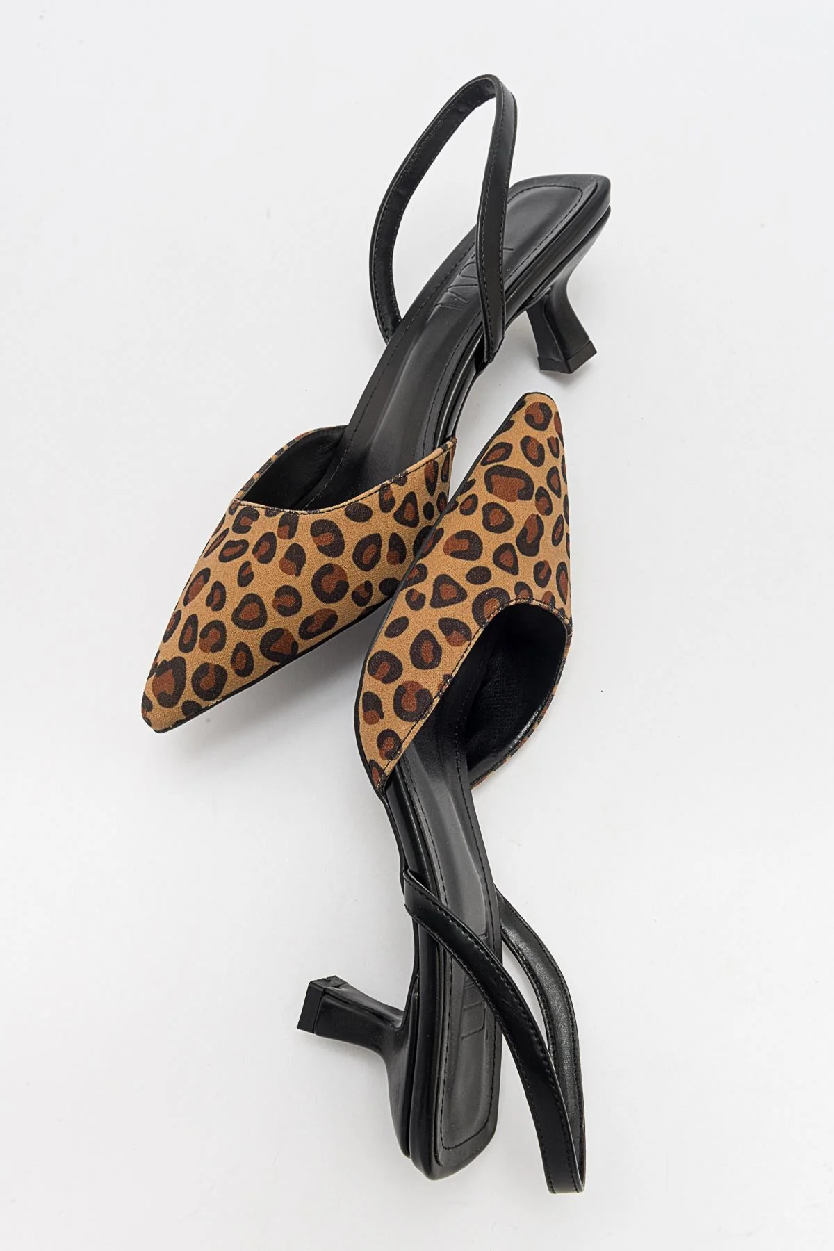 Over - Black/Yellow Patterned Pointed Toe Low Heel Shoe (Women) - Image 3