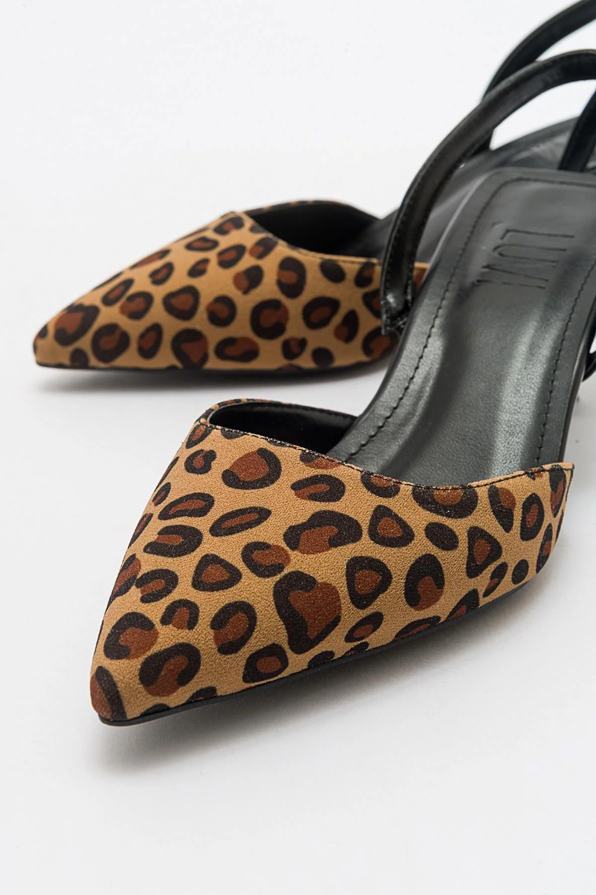 Over - Black/Yellow Patterned Pointed Toe Low Heel Shoe (Women) - Image 6