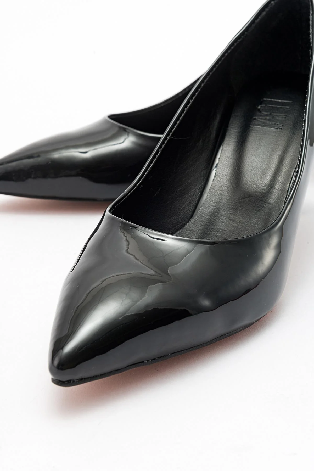 Pedra - Black Heeled Shoe (Women) - Image 3