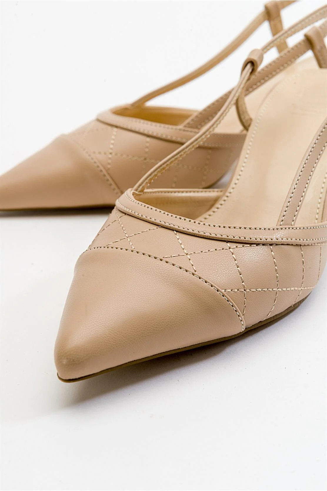Point - Nude Heeled Shoe (Women) - Image 4