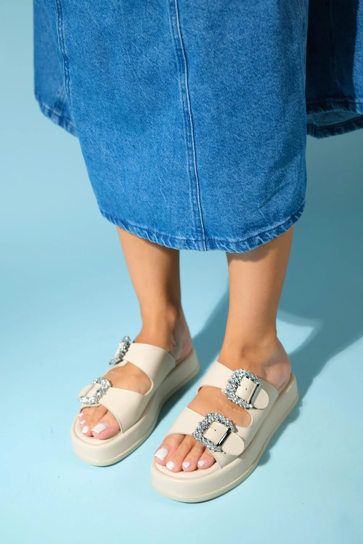 Preds - Beige Embellished Buckle Double-Band Slide (Women) - Image 3