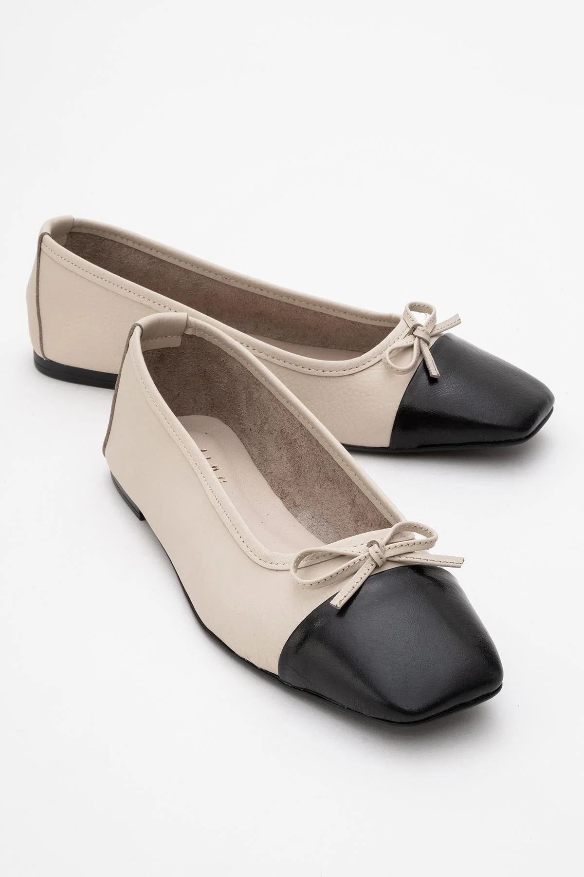 Romy - Off-White-Black Genuine Leather Square Toe Bow Ballet Flat (Women)