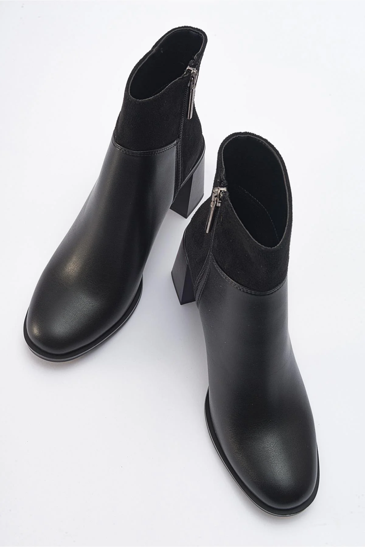 Ropa - Black Heeled Boot (Women) - Image 3