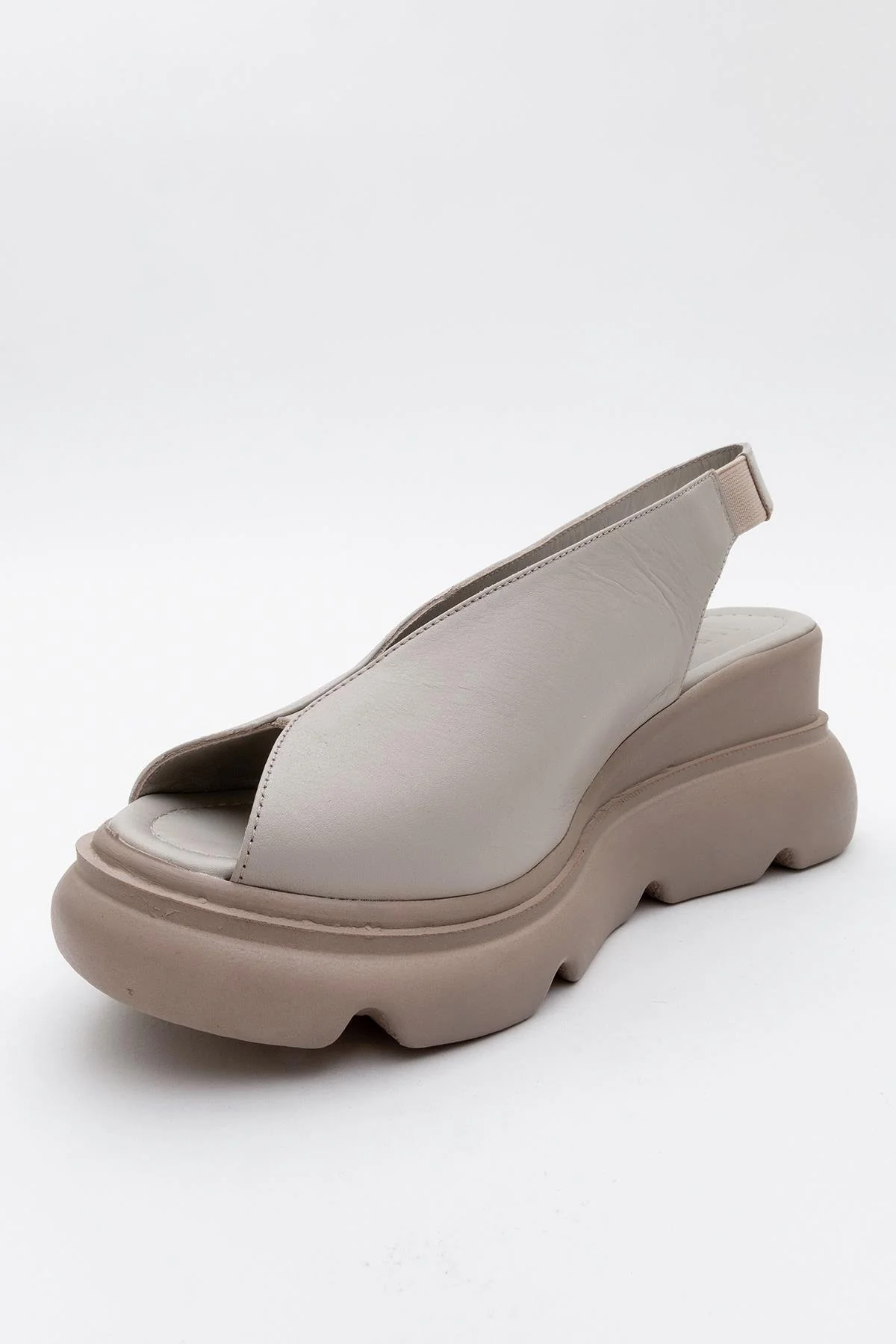 Sam Beige Leather Platform Slide (Women) - Image 3