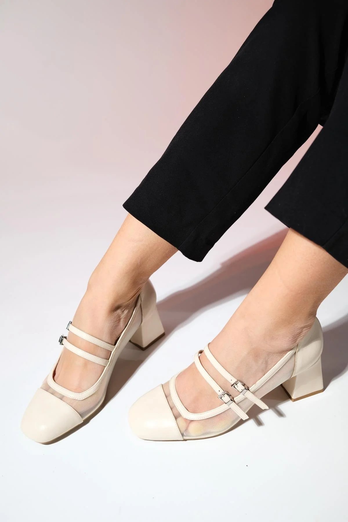 Scots - Cream Block Heel Pump (Women) - Image 2