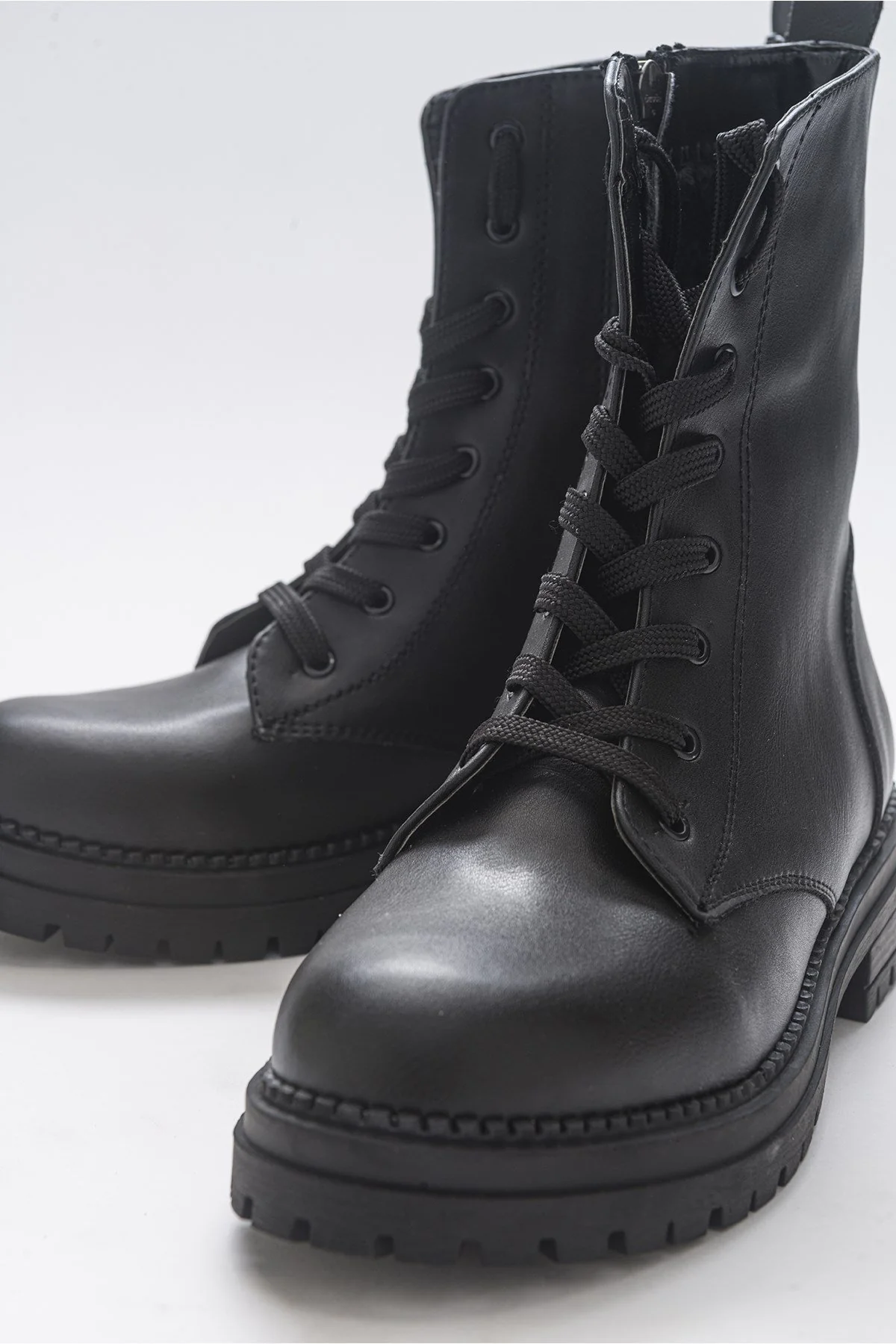 Singa Black Boot (Women) - Image 3