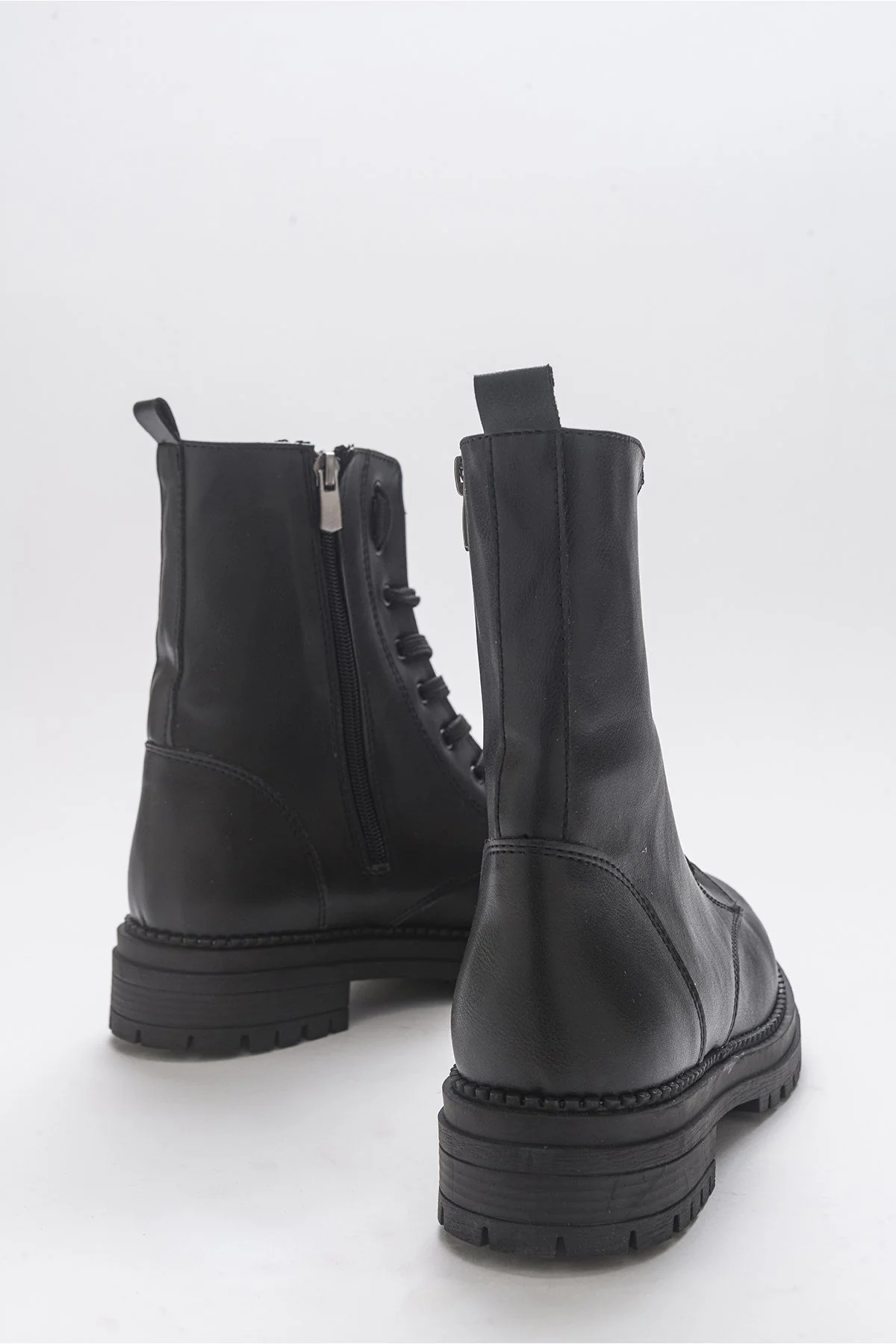 Singa Black Boot (Women) - Image 6