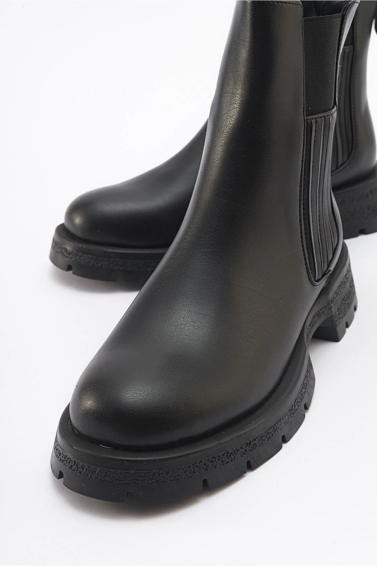 Sofia Black Chelsea Boot (Women) - Image 5