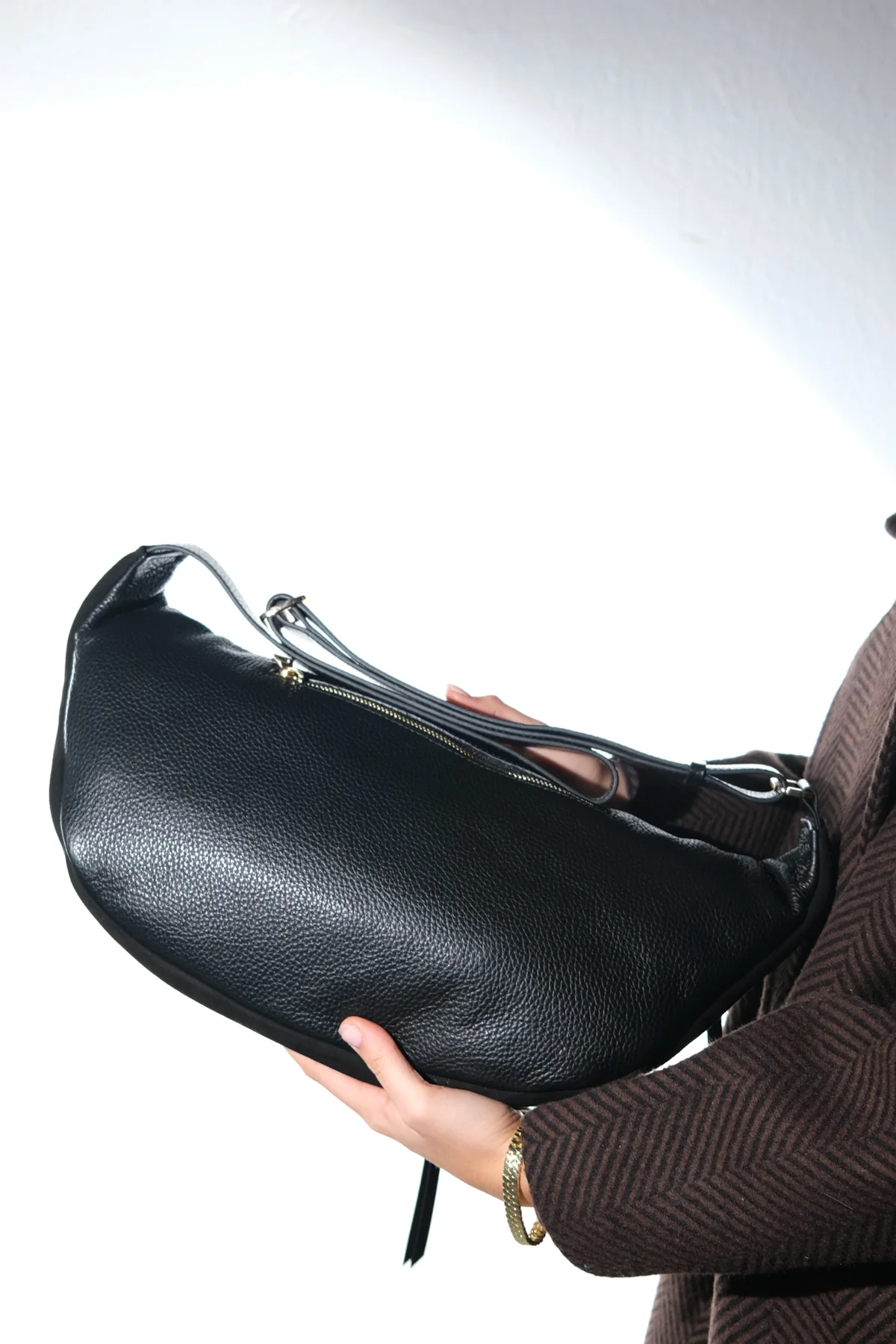 SOLA - Black Genuine Leather Body Bag (Women) - Image 7