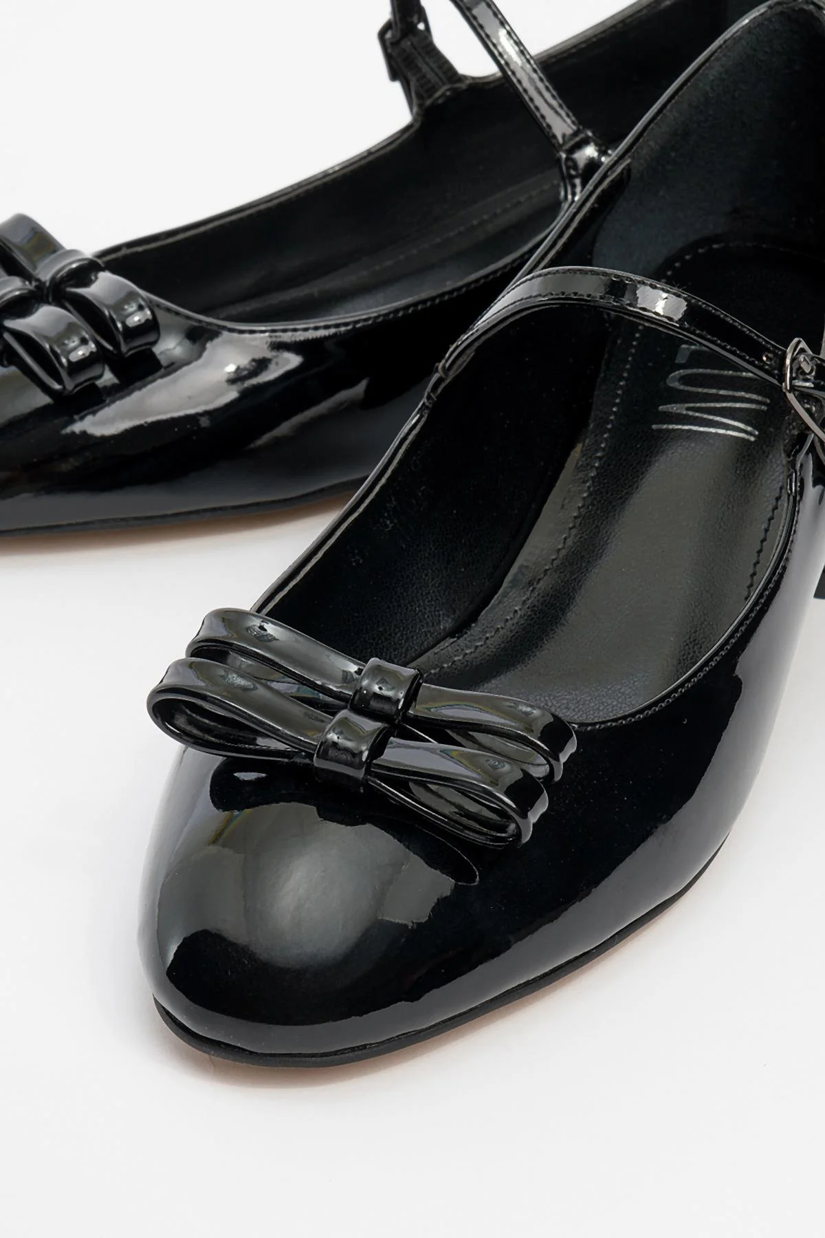 Stela - Black Patent Bow Heeled Ballet Flat (Women) - Image 3