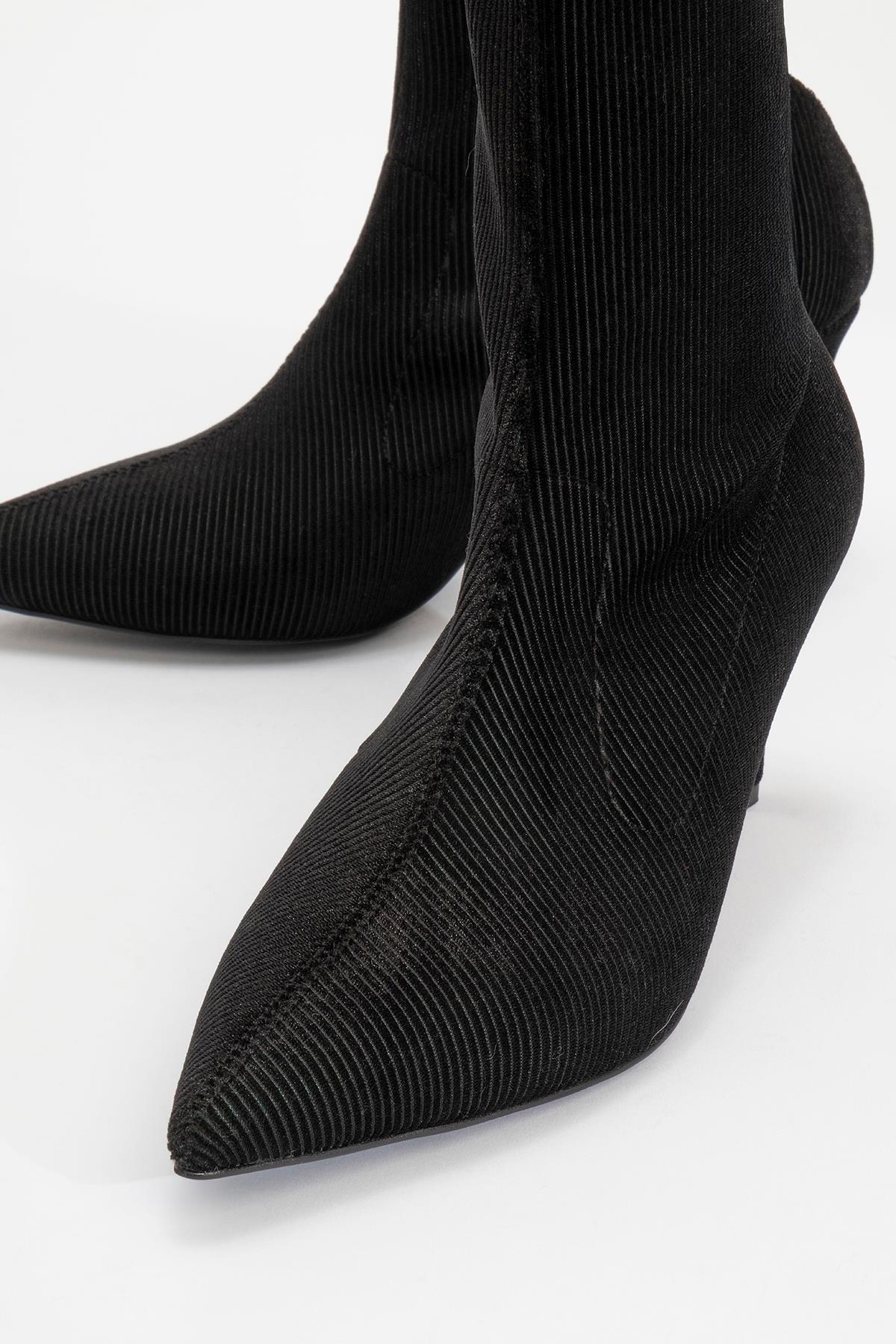 Thalin - Black Slim Heel Pointed Toe Boot (Women) - Image 3