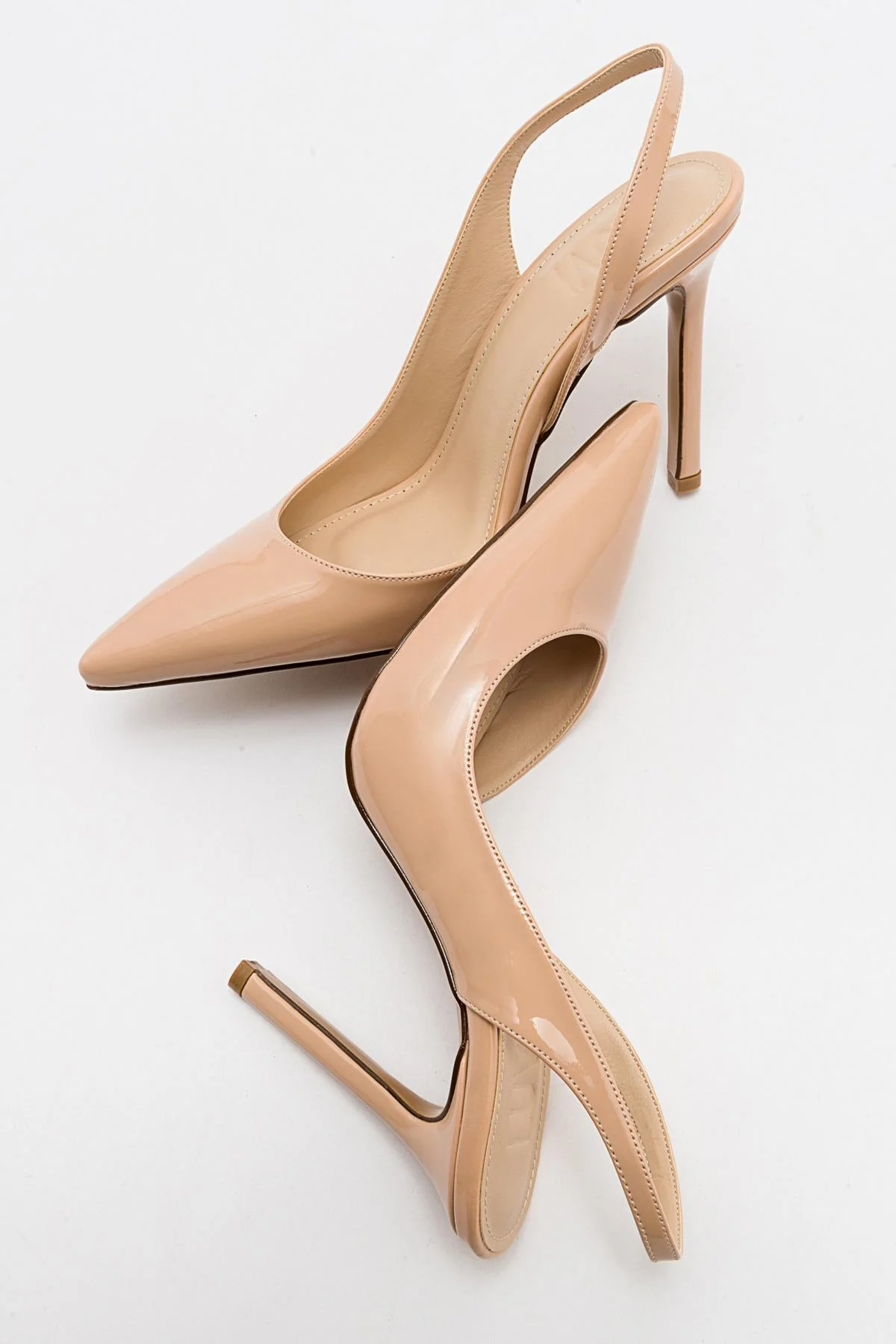 Twine - Beige Patent Heeled Shoe (Women) - Image 5