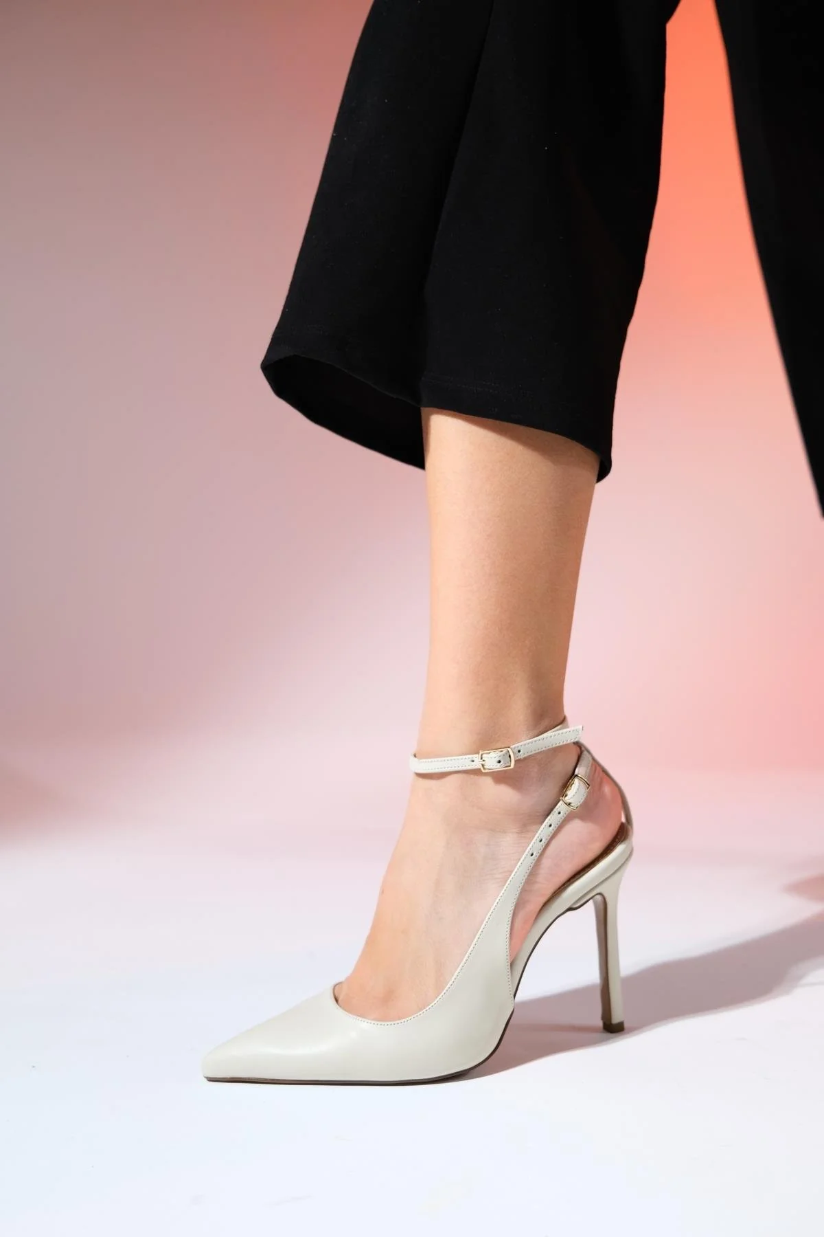 Ubuntu - Ecru Pointed Toe High Heel Pump (Women) - Image 3