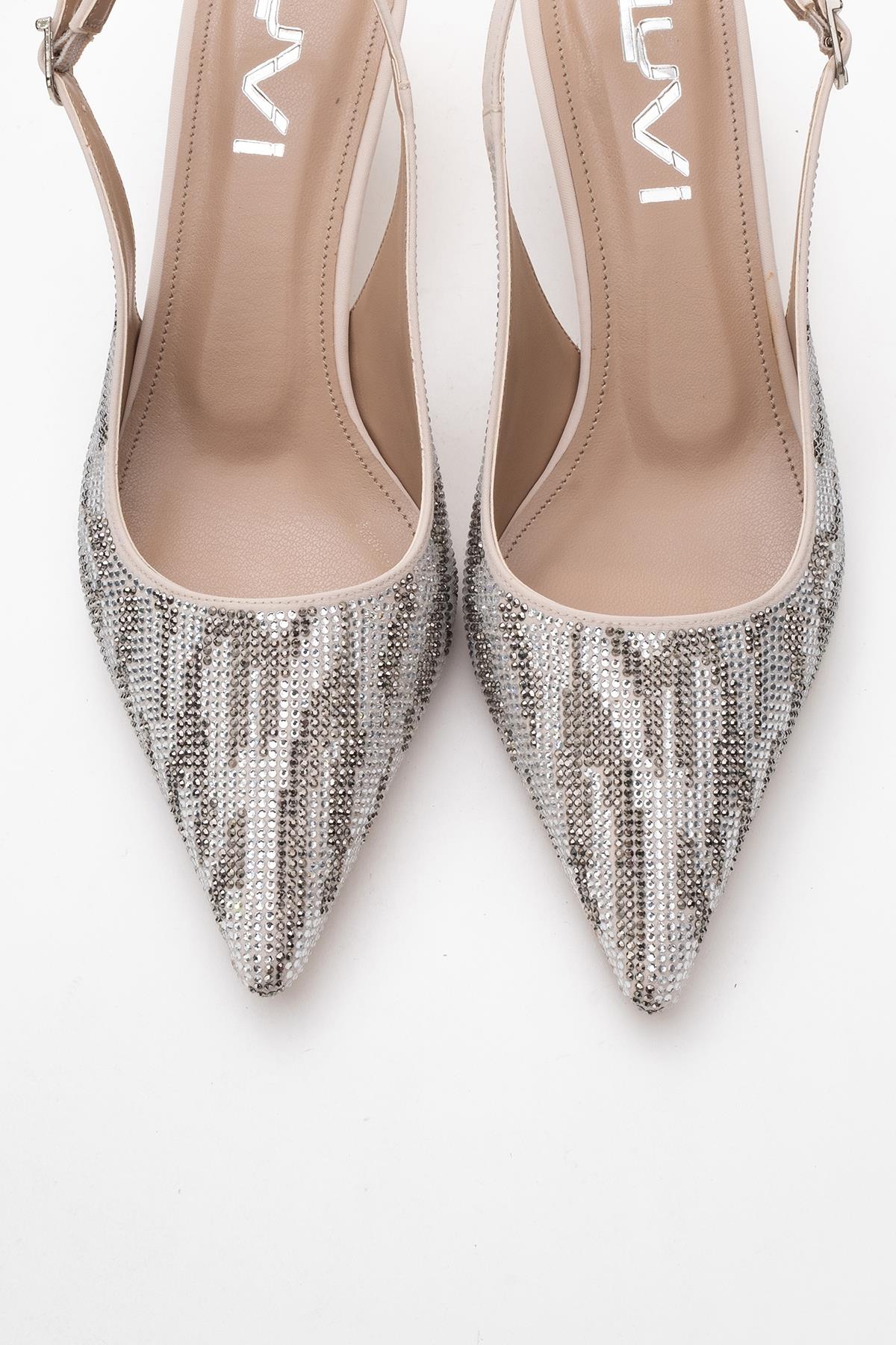 Ushes - Beige Short Heel Dress Shoe (Women) - Image 2