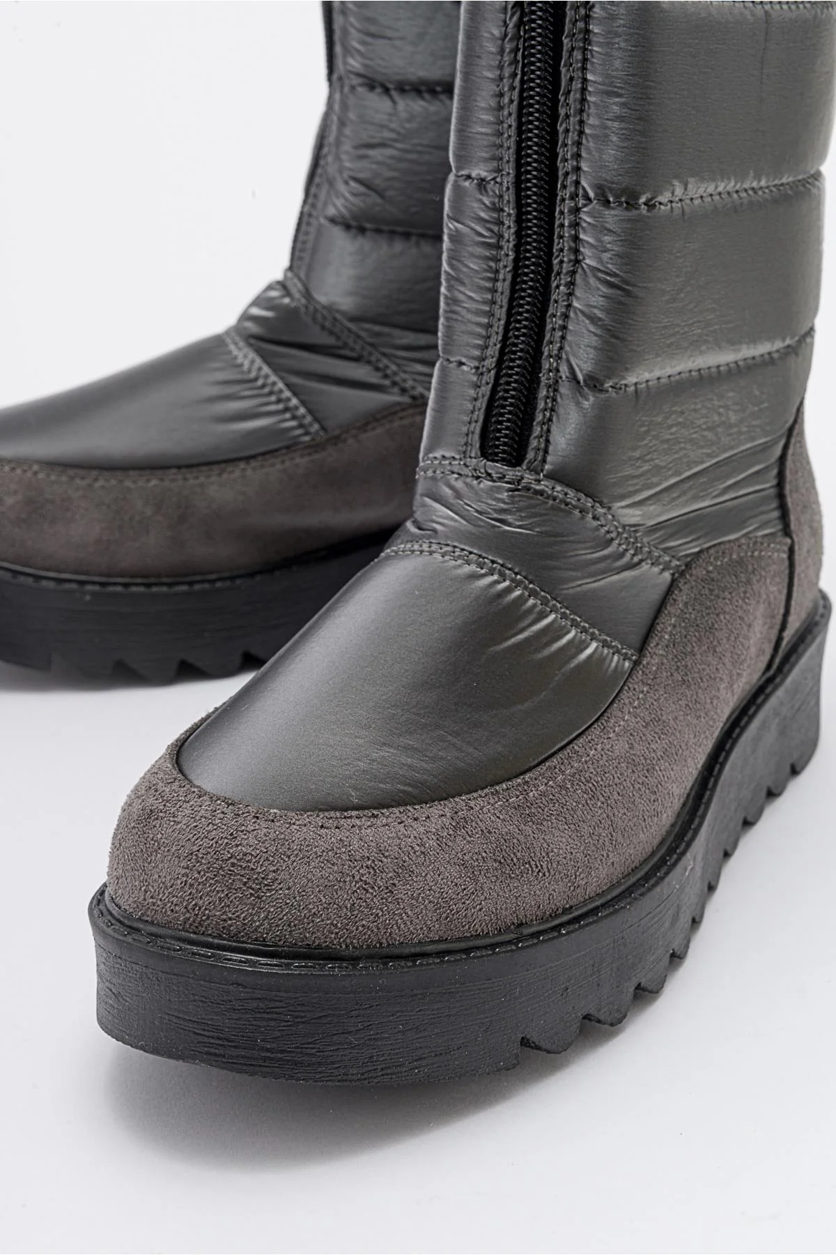 Vay - Platinum Zip-Up Snow Boot (Women) - Image 5