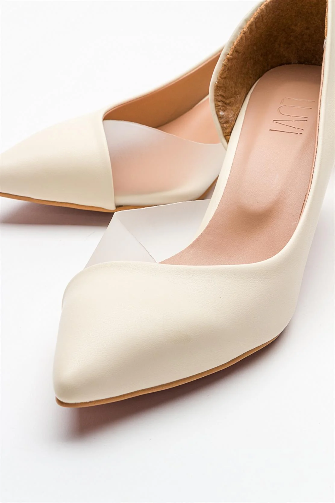 Vera Cream Glitter Pointed Toe Pump (Women) - Image 5
