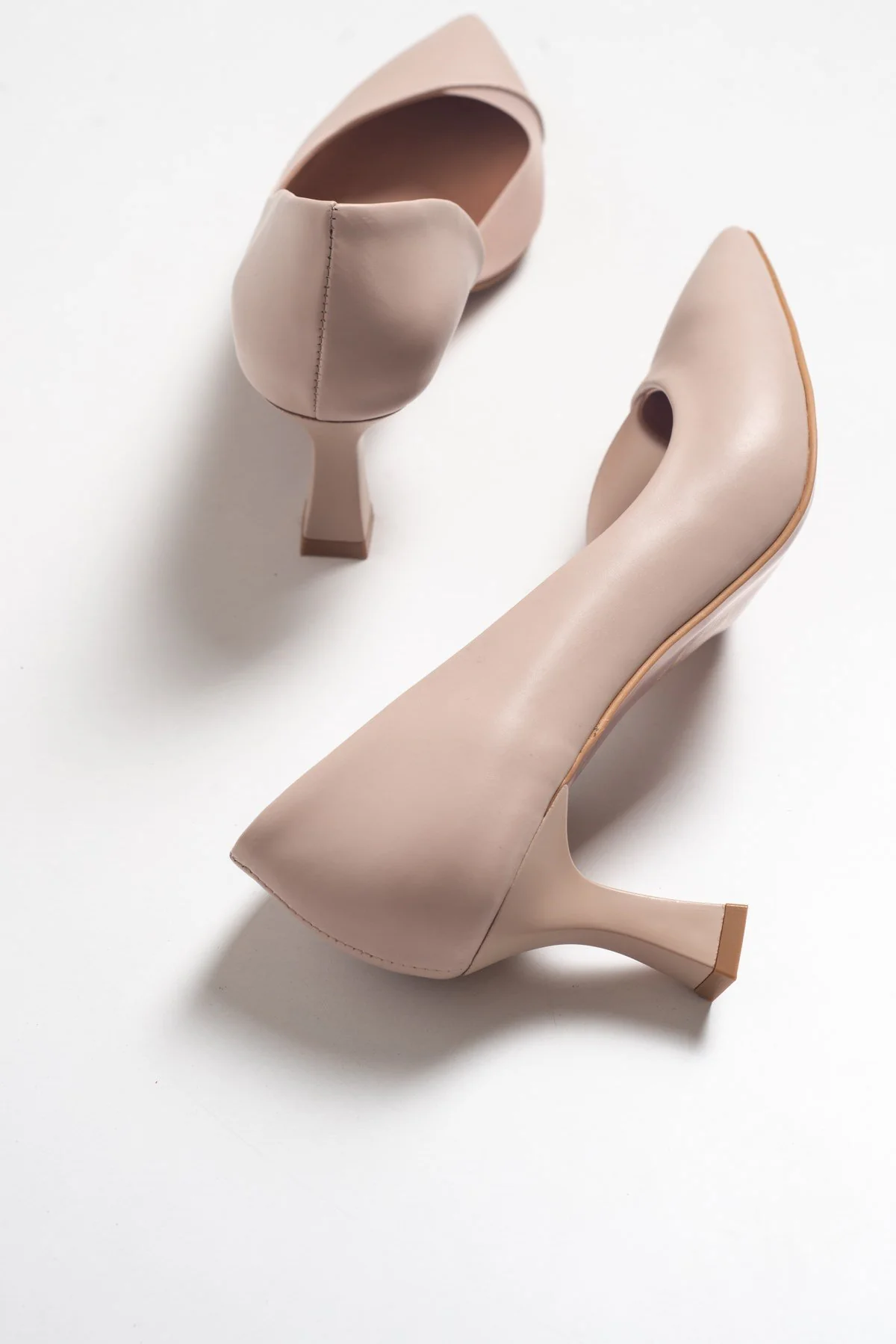 Vera Tan Pointed Toe Pump (Women) - Image 4