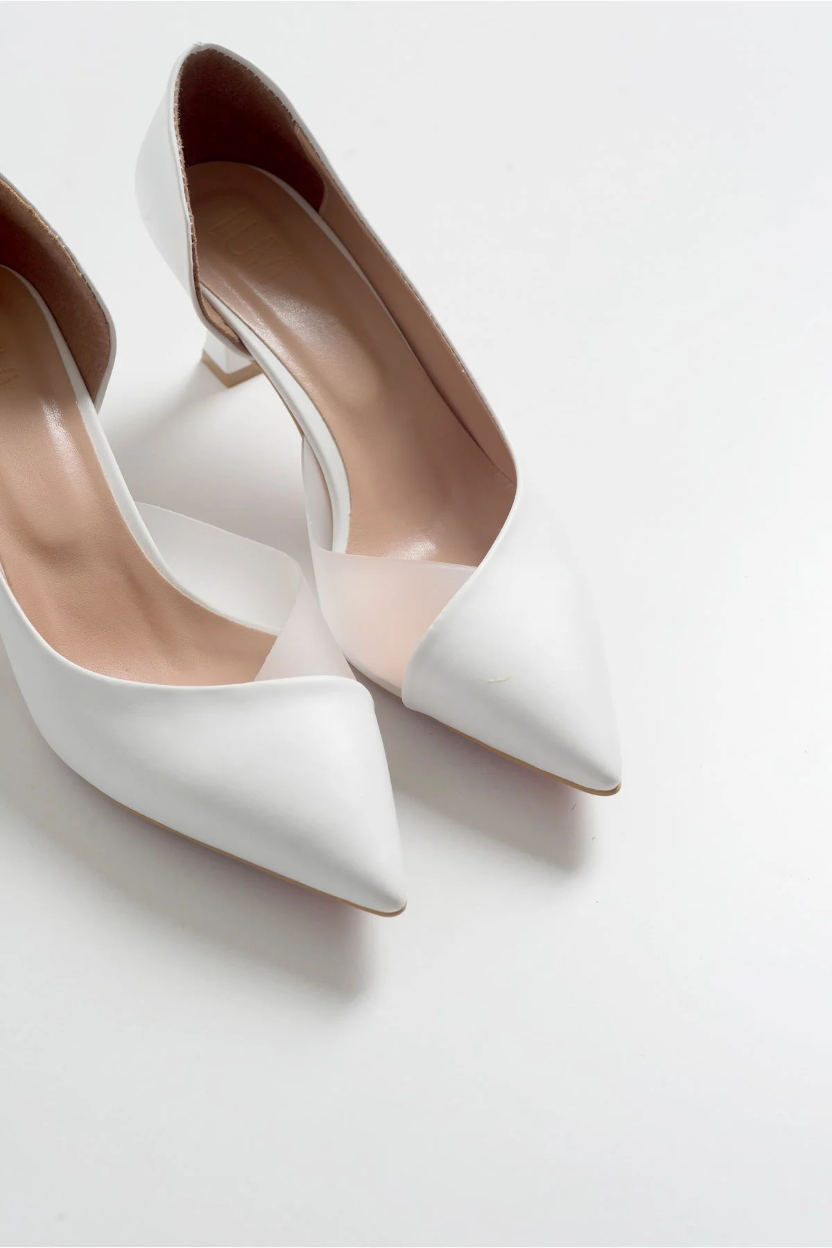 Vera White Pointed Toe Pump (Women) - Image 3