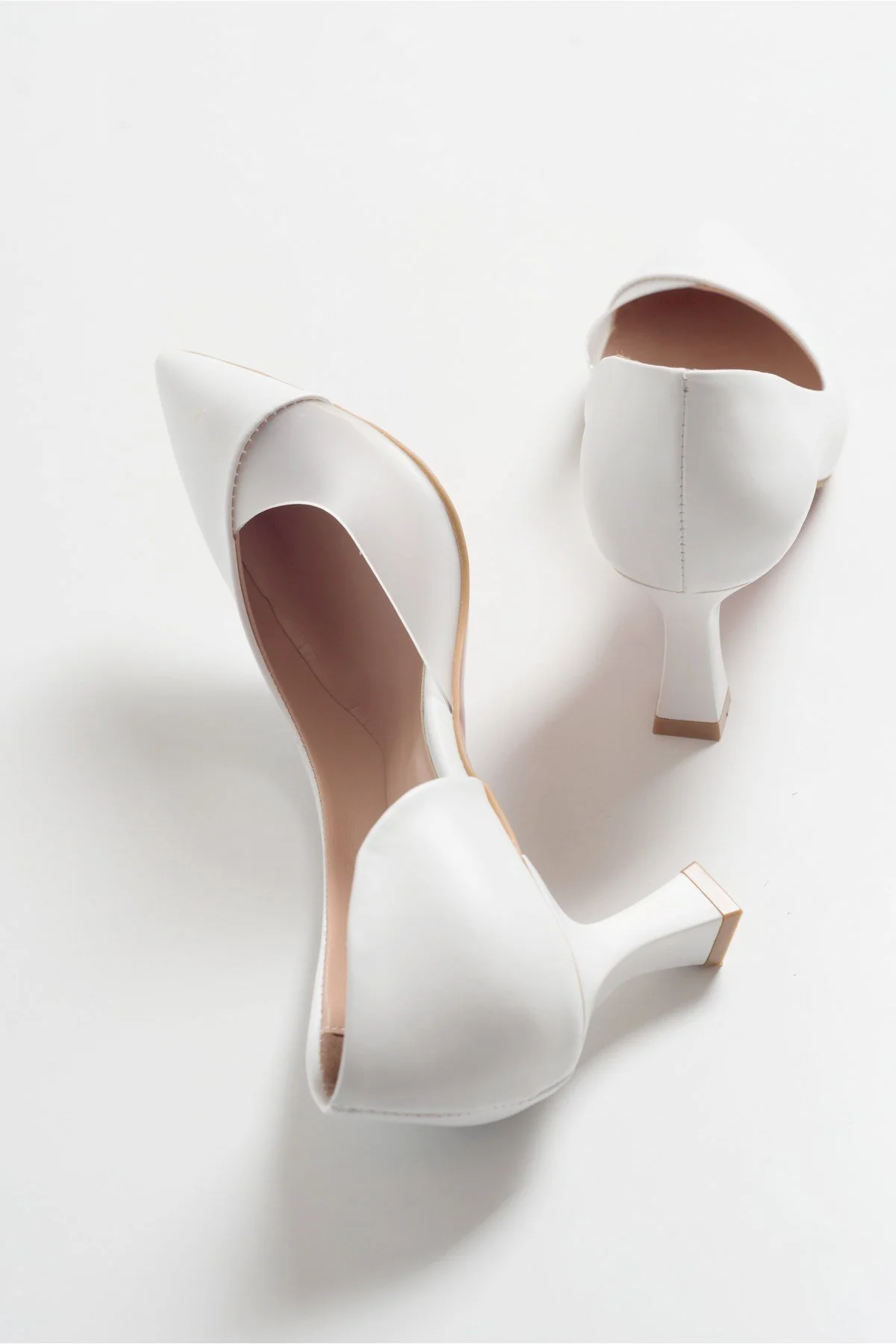 Vera White Pointed Toe Pump (Women) - Image 5