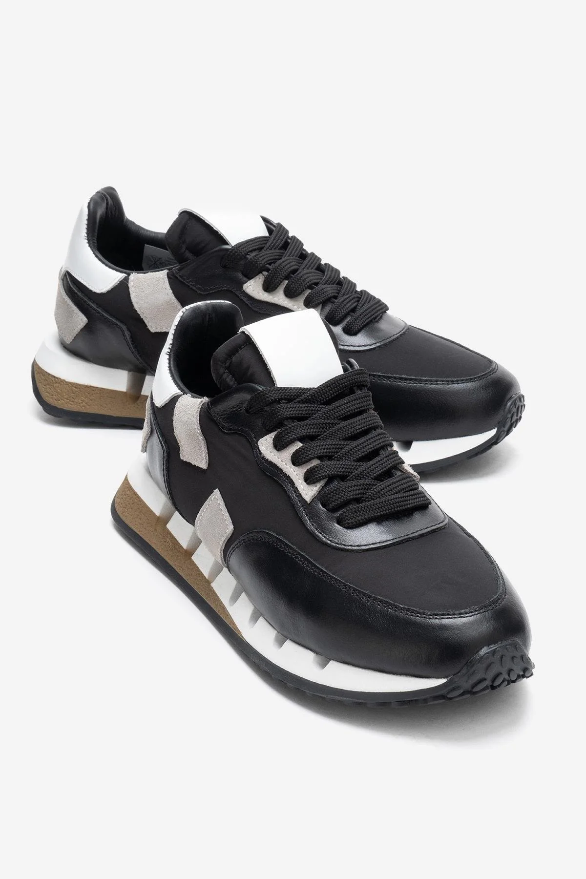 VIAN - Black Genuine Leather Sneaker (Women)