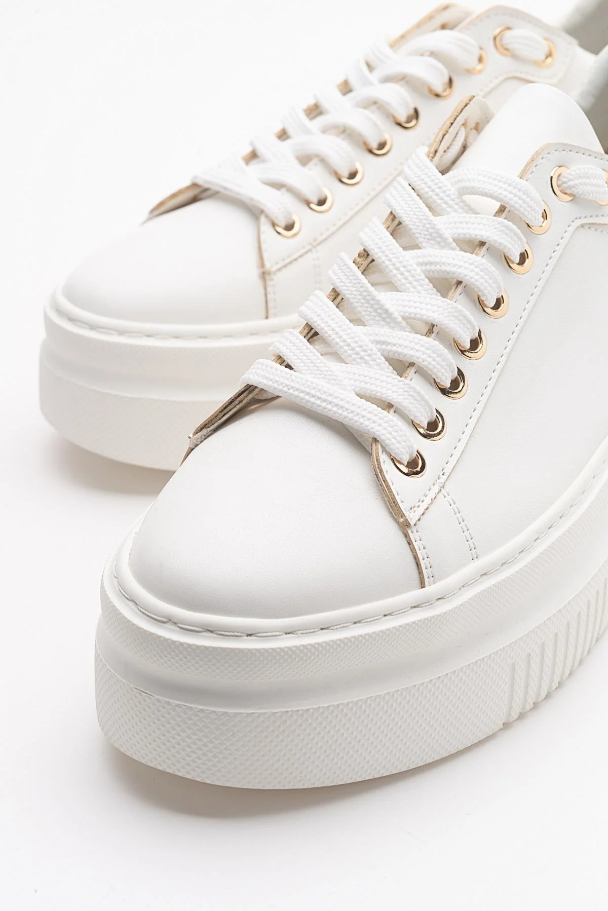 Violette - White Platform Sneakers - Image 3