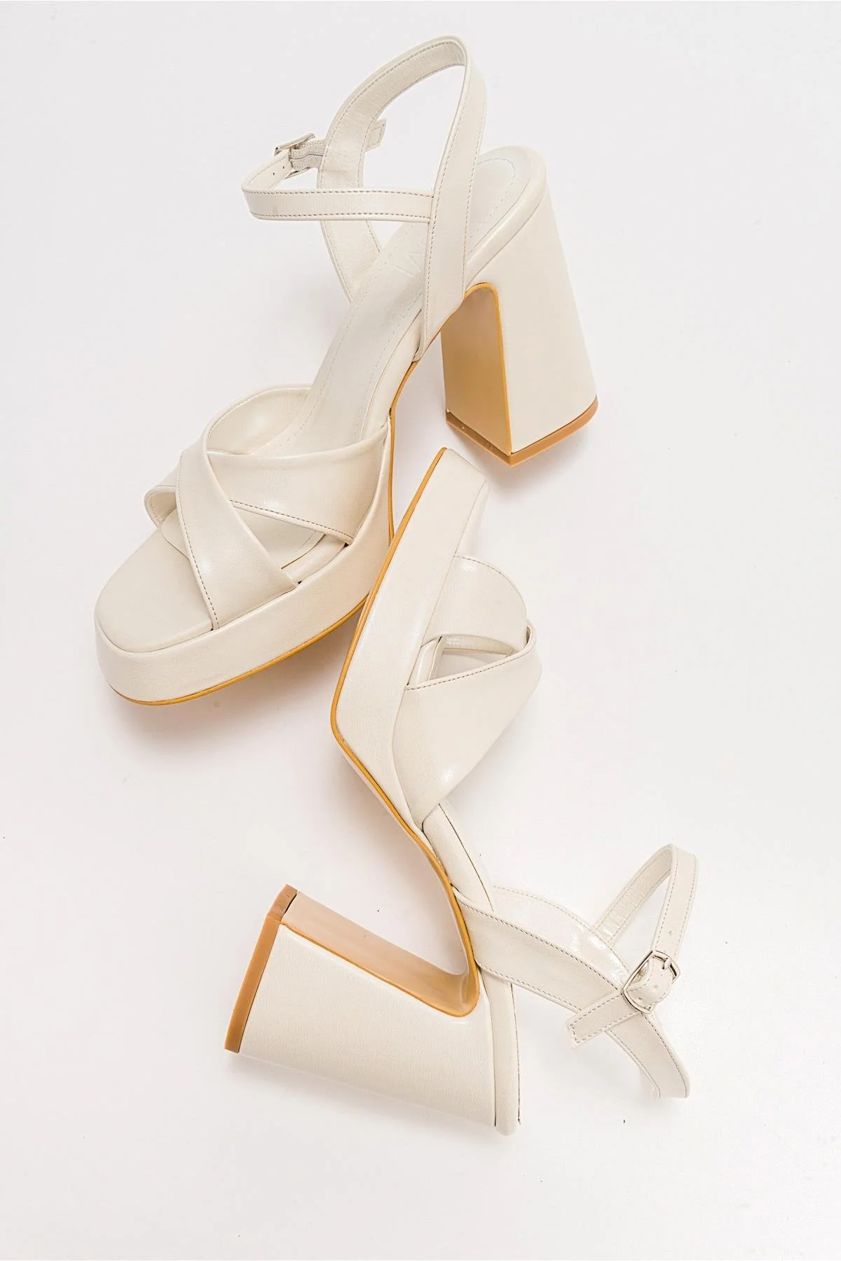 Yvonne - Ivory Platform Sandals - Image 6